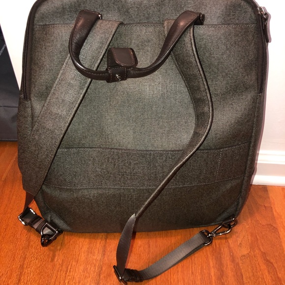 Tumi Backpack - Picture 4 of 5